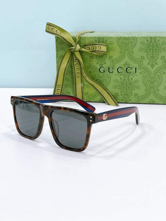 Picture of Gucci Sunglasses _SKUfw80537960fw